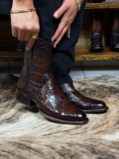 Exclusive Classic Crocodile Boots