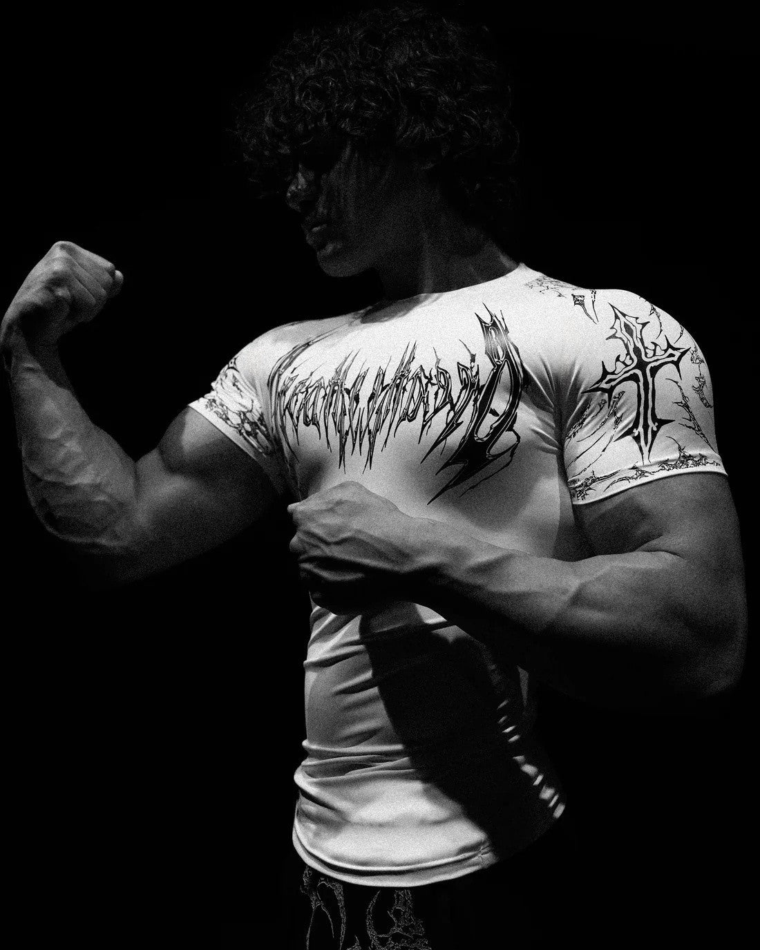 Dark-Style Stretchy Quick-Dry Compression Sports T-Shirt