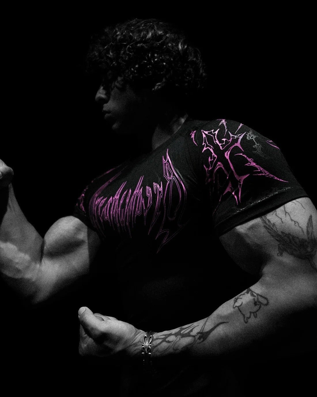 Dark-Style Stretchy Quick-Dry Compression Sports T-Shirt